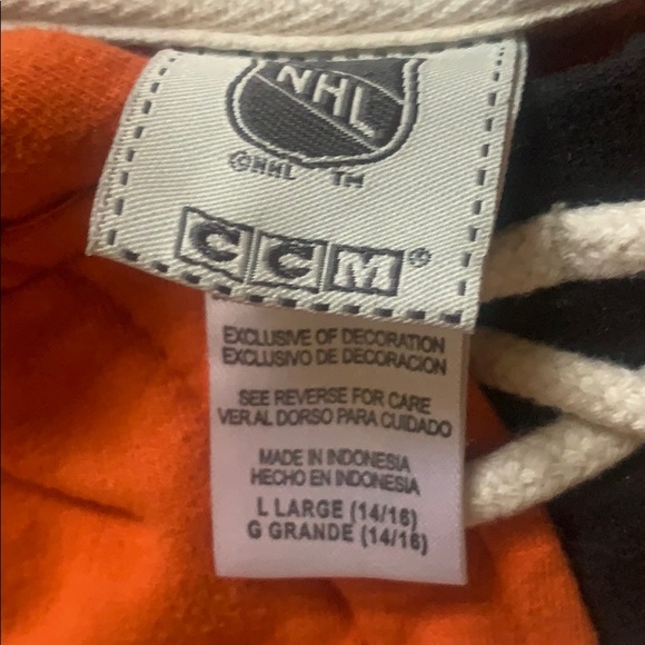 Philadelphia Flyers Hoodie - Picture 2 of 2